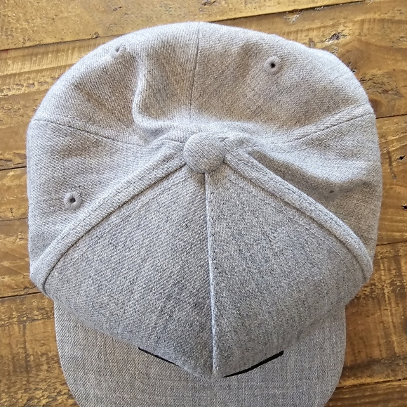 Hat - Picture 2 of 3